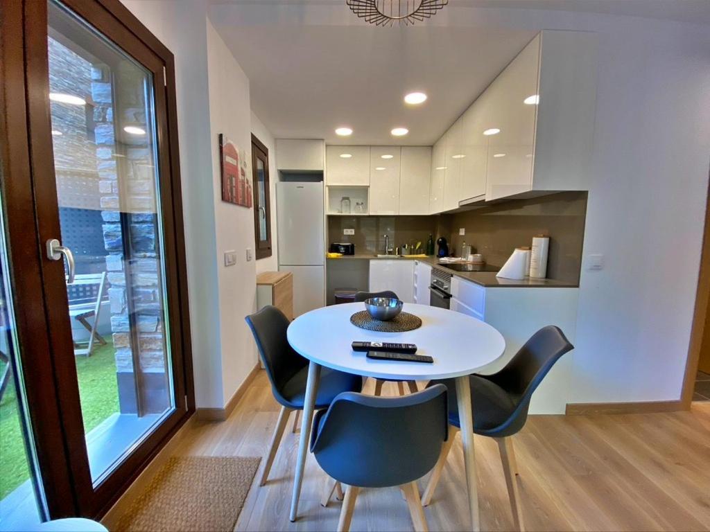 Apartamento En Encamp, Anyo 2. Hasta 6 Personas Buitenkant foto